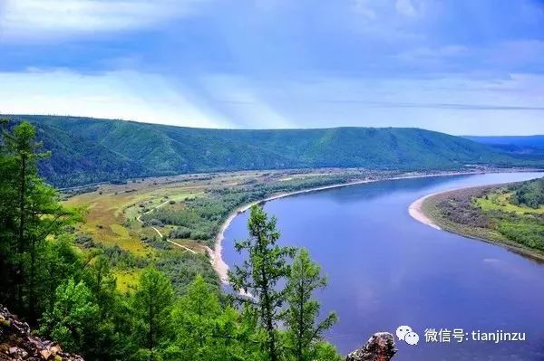 黑龙江，东北亚门户与绿色发展新典范——外交部发言人评论解读